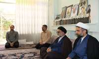 دیدار مسئولان دانشگاه علوم و معارف قرآن کریم با خانواده شهید علم خواه