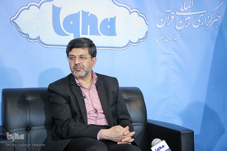 فرهنگ‌نامه‌نگاری؛ گامی مؤثرتر از ترجمه در ترویج معارف قرآنی